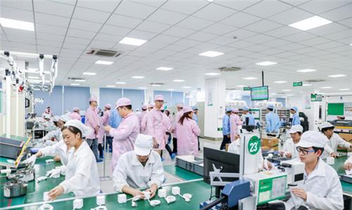 中國“佛系富豪” 身價400億，25年堅守一個產品，打造國民個人護理電器傳奇